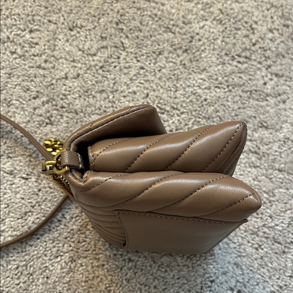 Quince Italian Leather Wallet Crossbody - Picture 13 of 15